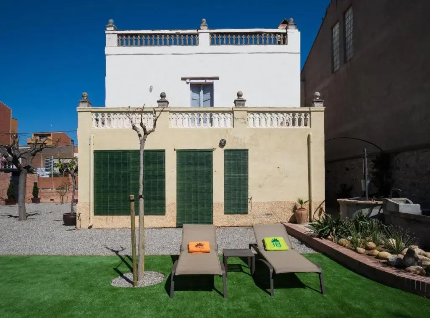 Apartamentos Sant Jordi Montbrio