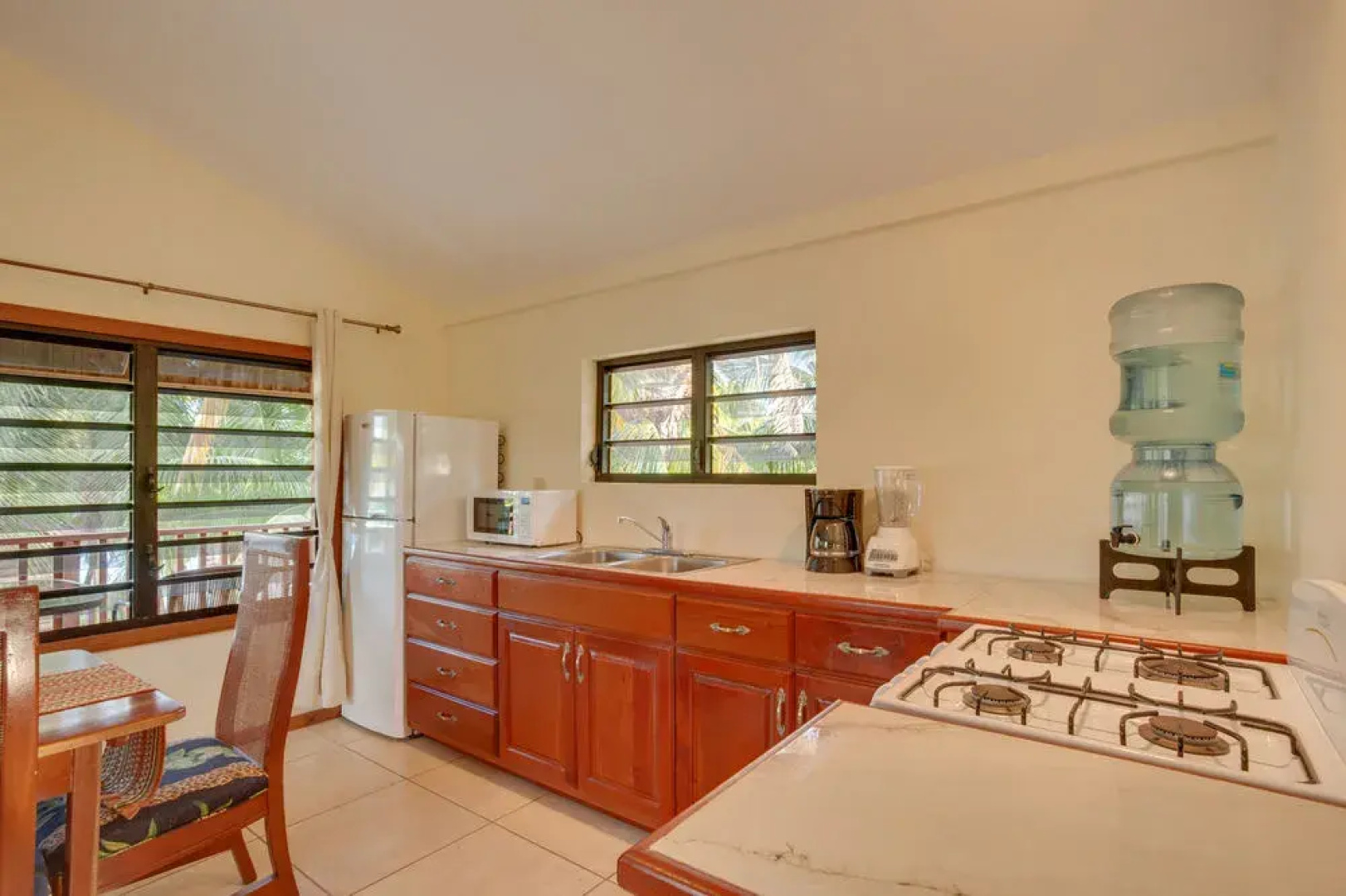 Palm Cove Cabins