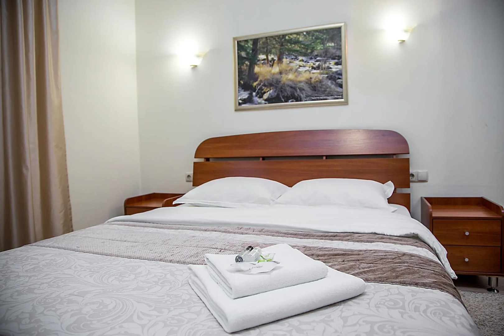 Отель Белокур