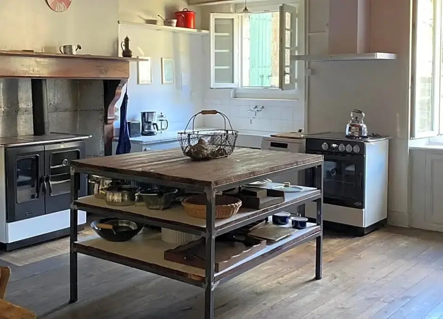 La Maison sur La Rivière