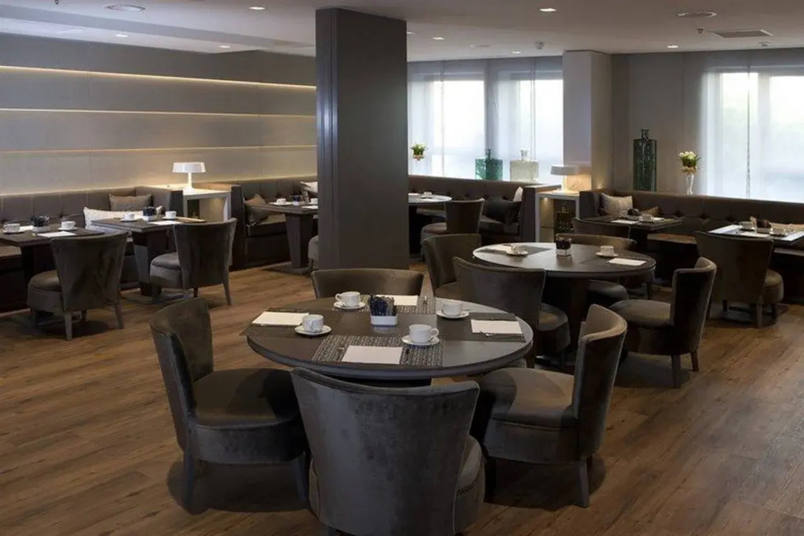 Отель SH Colon Valencia