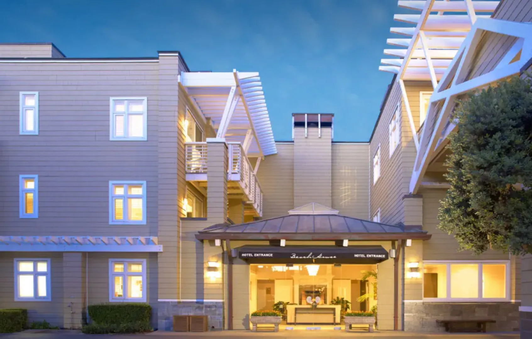 Beach House Hotel at Hermosa Beach