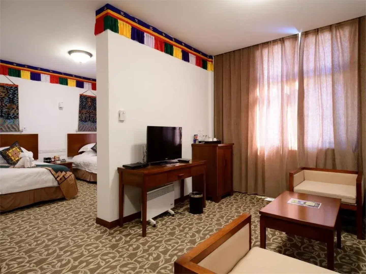 High Mountain Resort Deqin