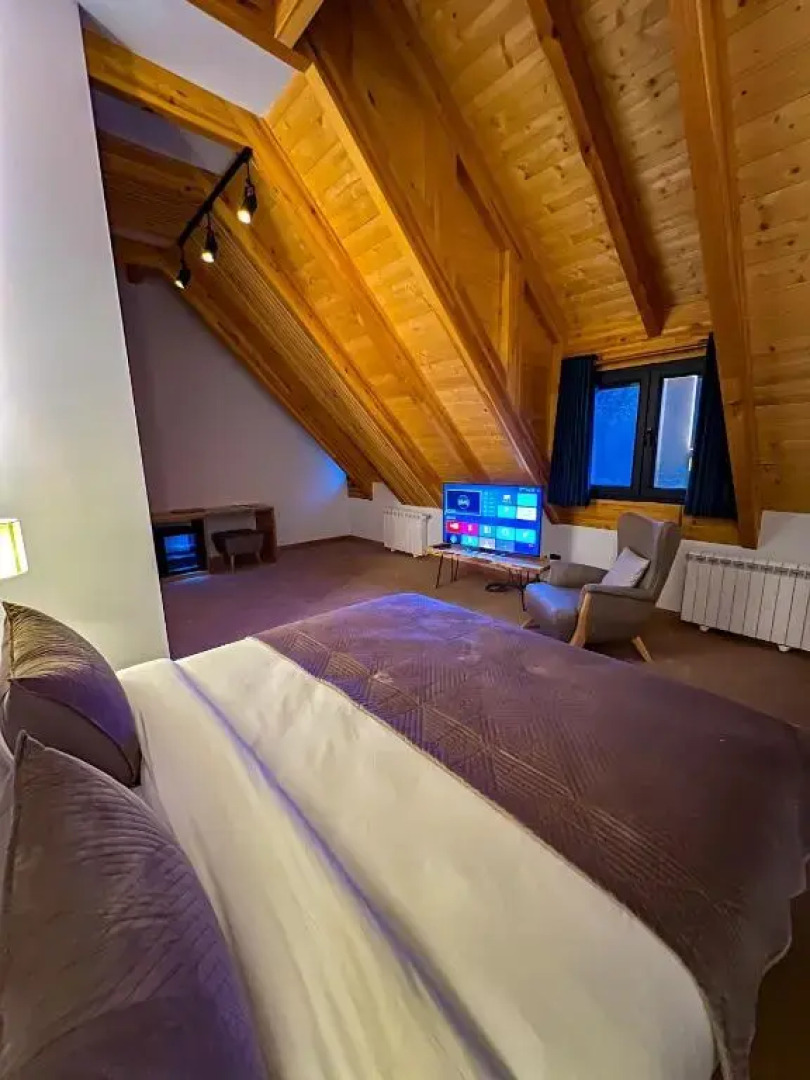 Hotel Kulla e Bajraktarit