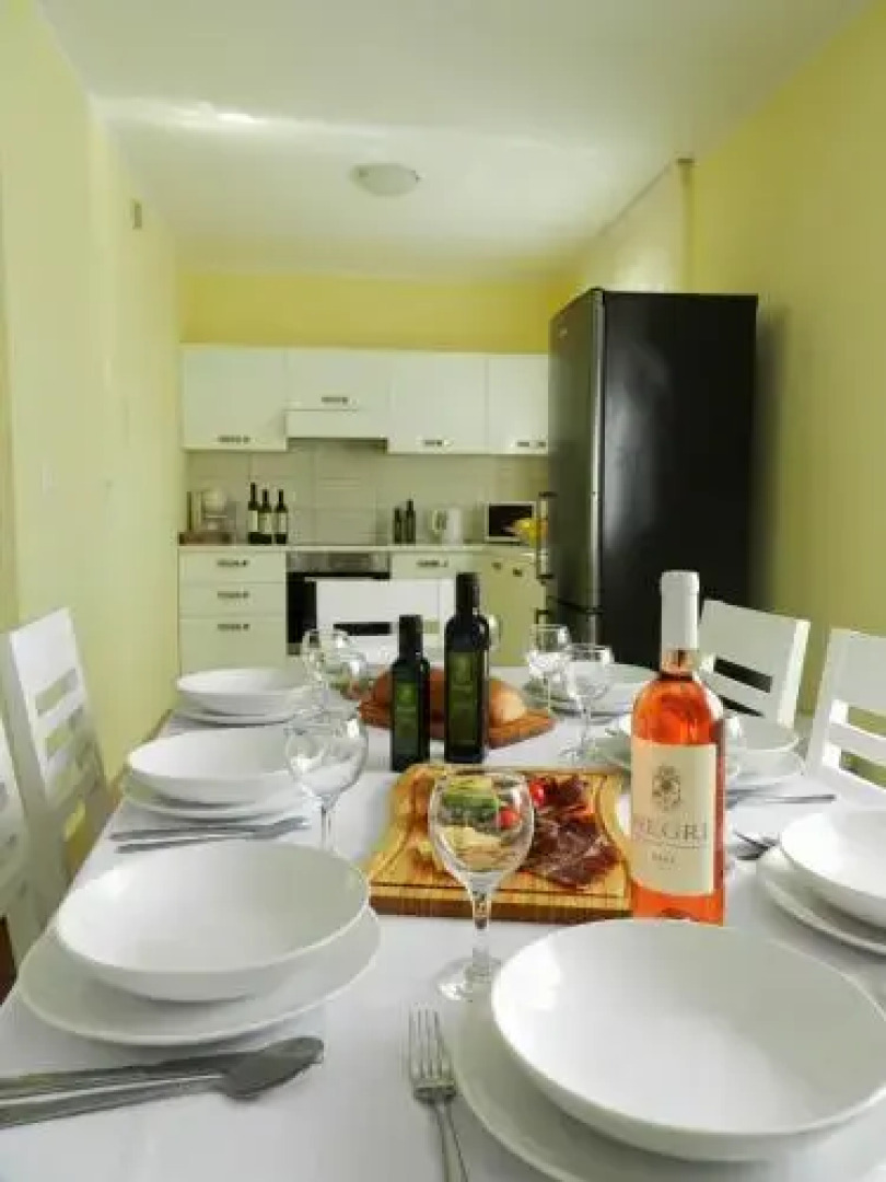 Apartments Smaragdna Villa