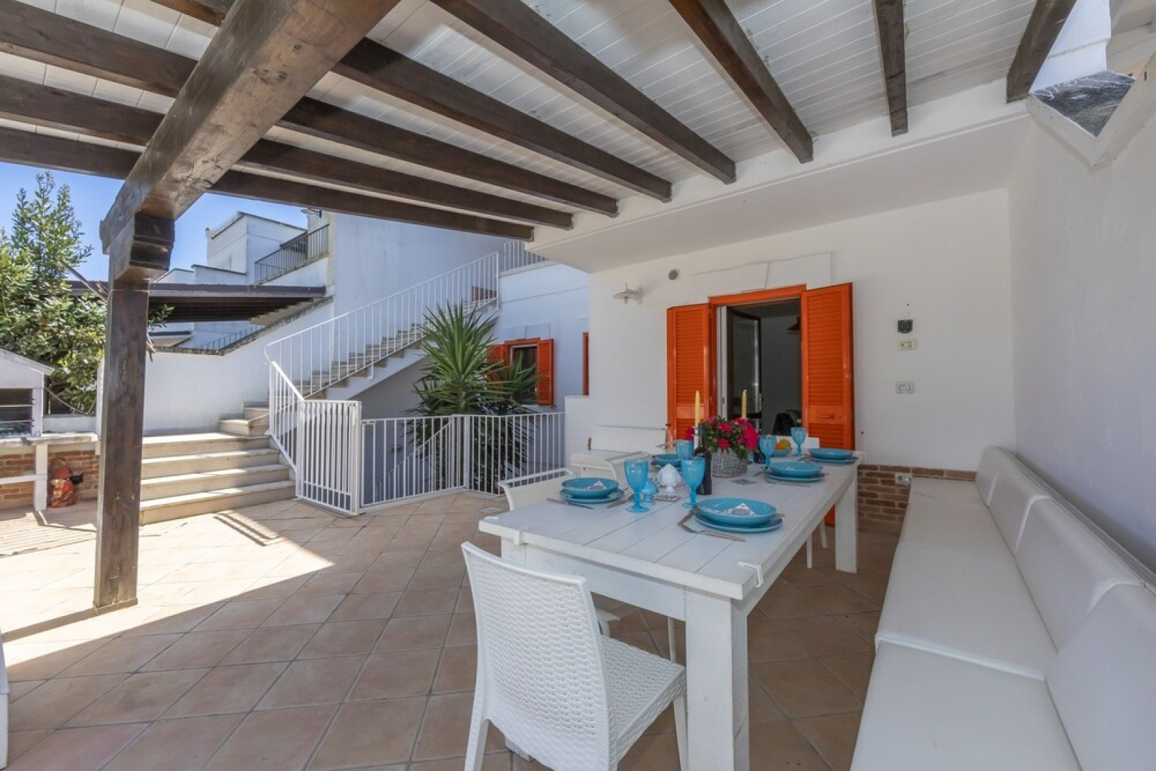 The Orange 22 Sweet Home