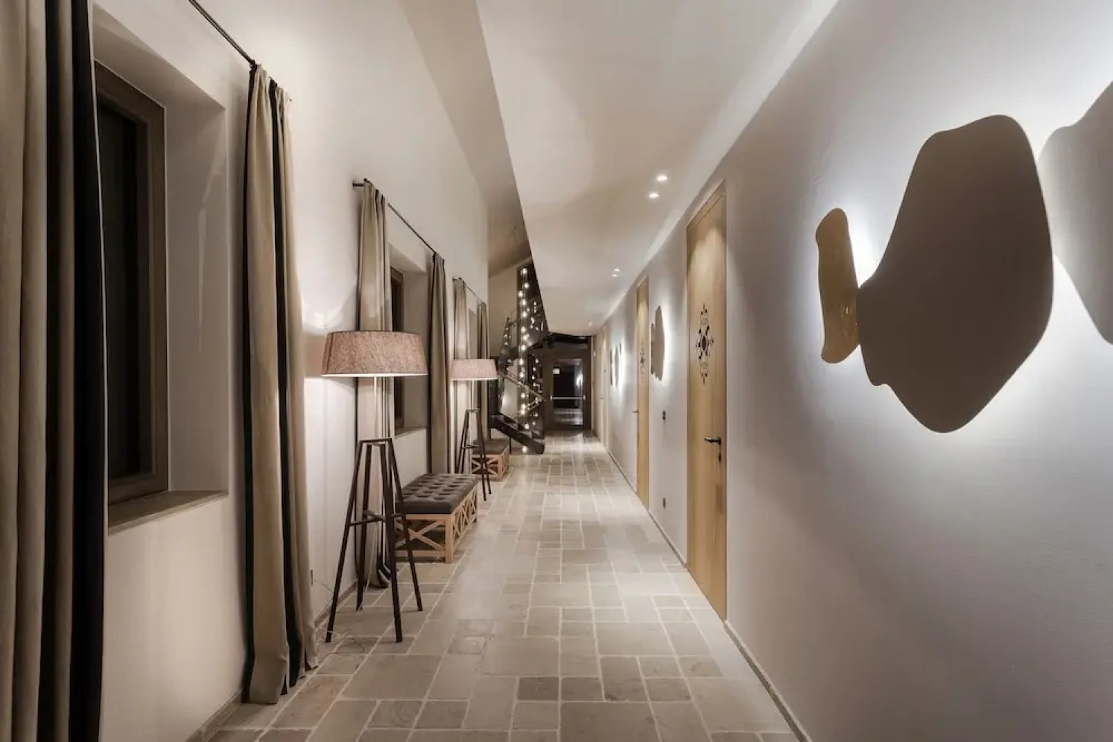 Eva Hof Lakeside Suites