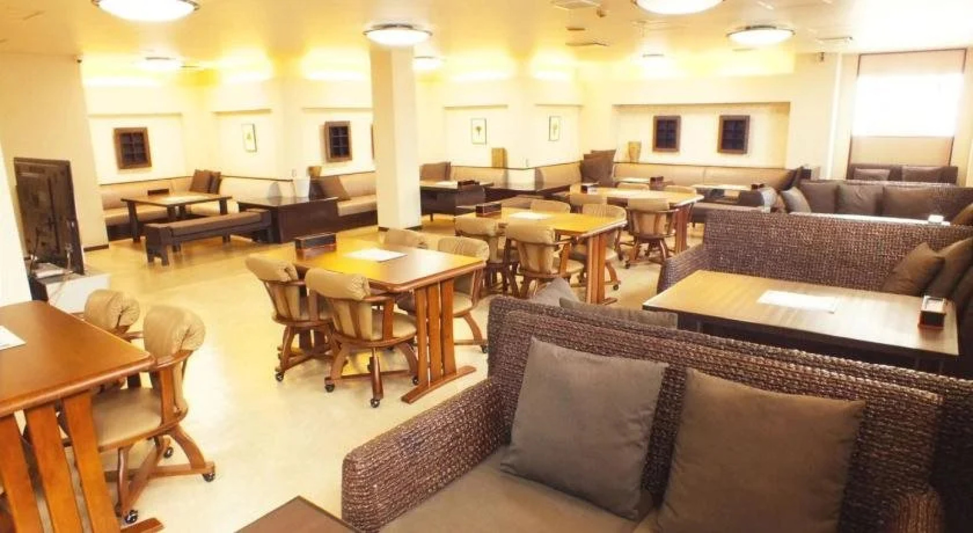 Hot Spring & Capsule Hotel copana