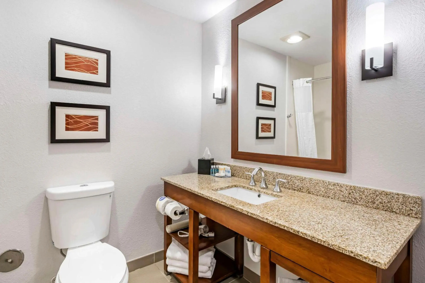 Comfort Inn Splash Harbor