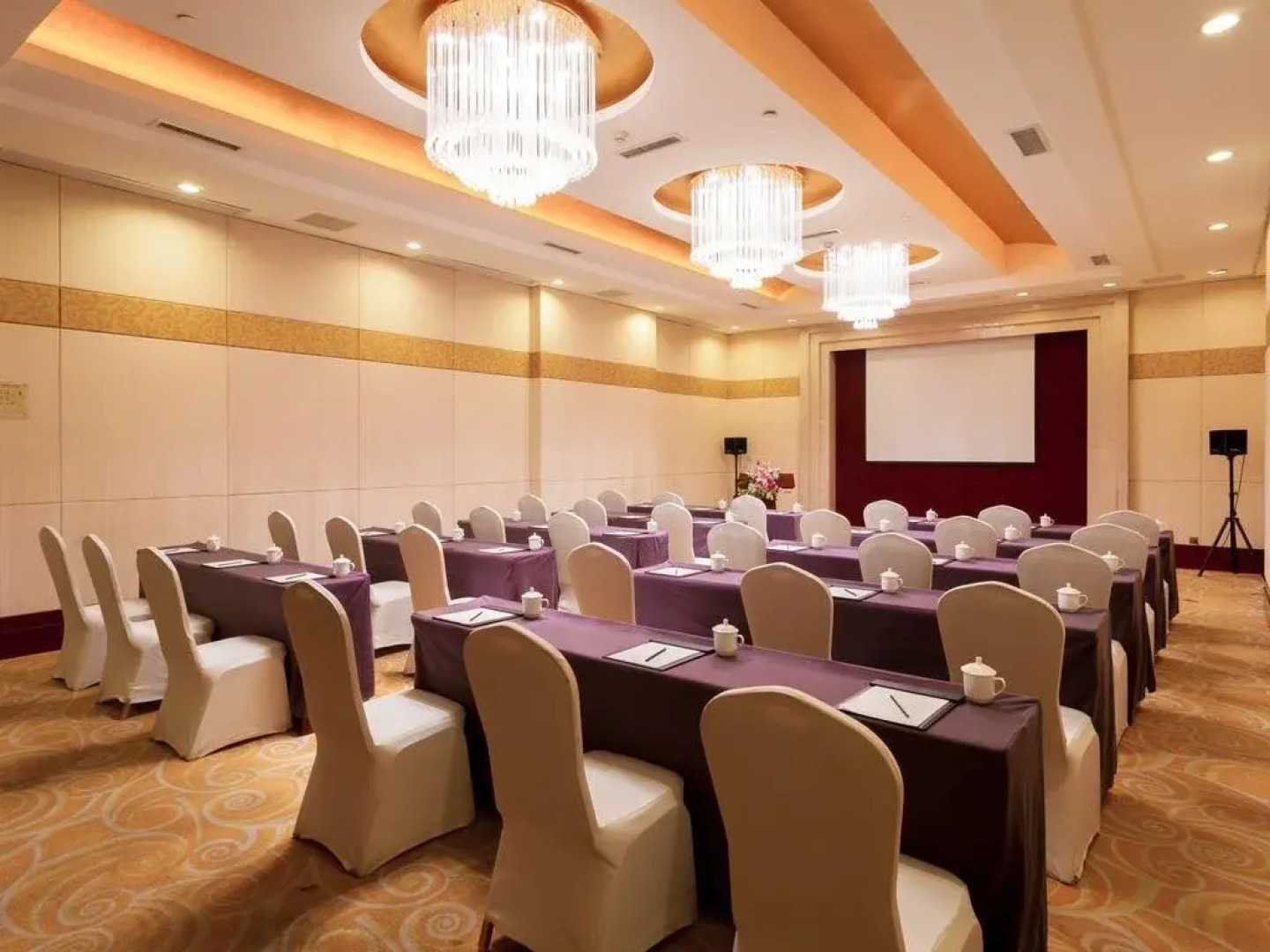 Share International Hotel Xiangfan