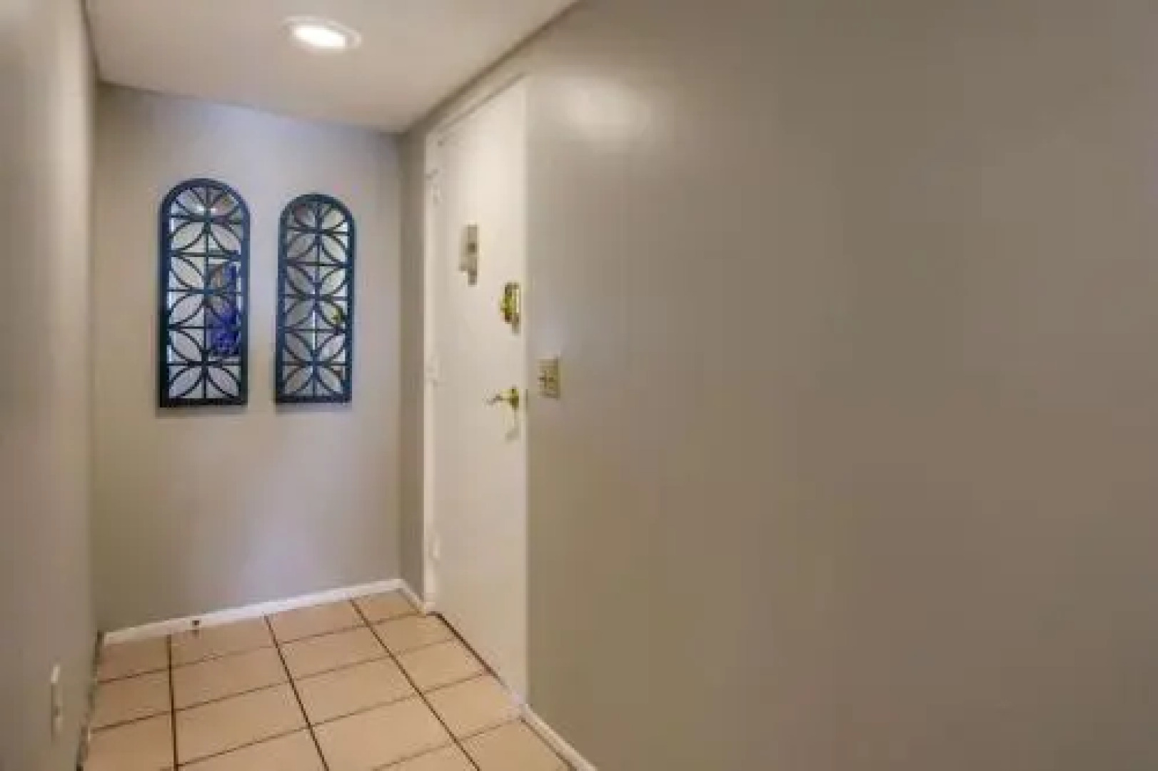 Bayshore Yacht & Tennis Club Luxury Condominiums