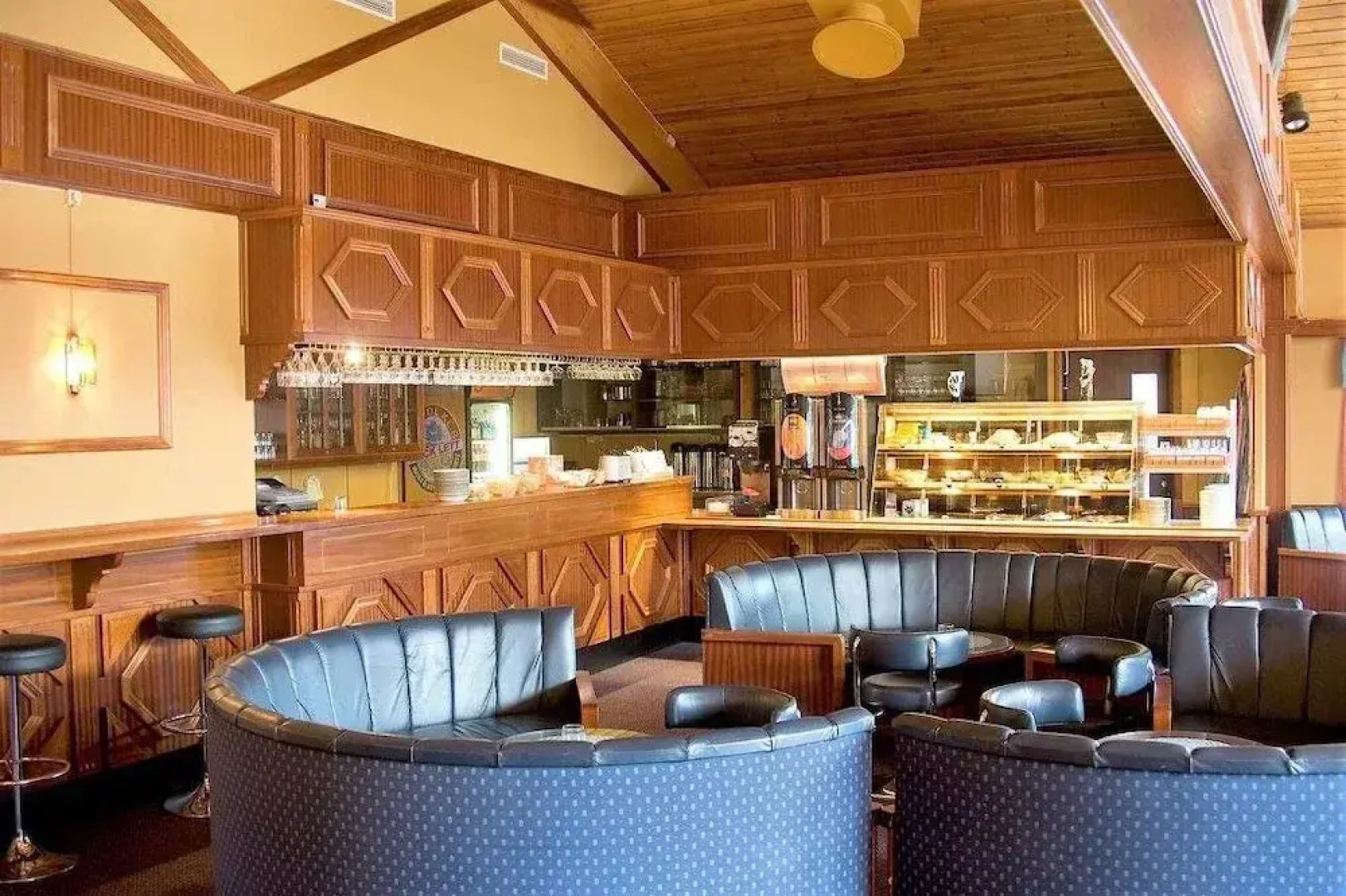 Havøysund Hotell & Rorbuer