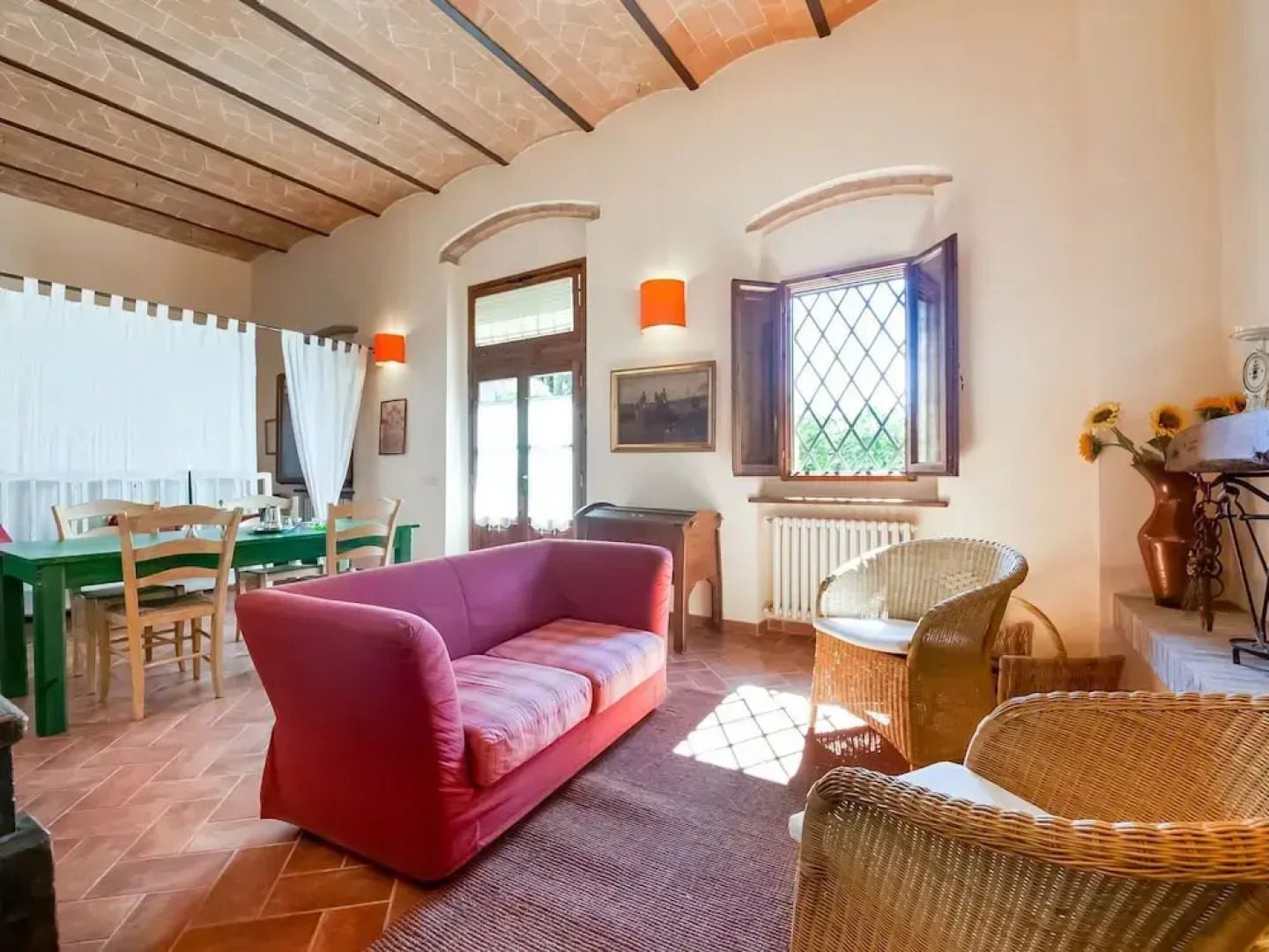 Countryside Cottage With Garden