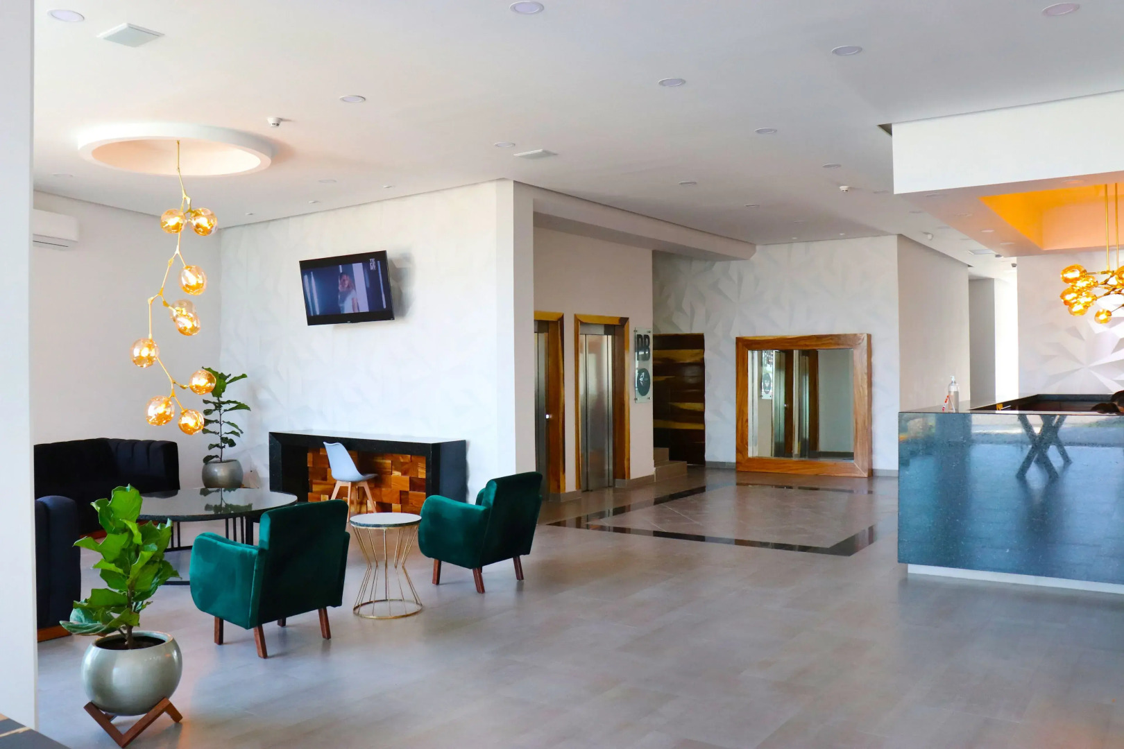 Hotel Bugari Aeropuerto Guadalajara