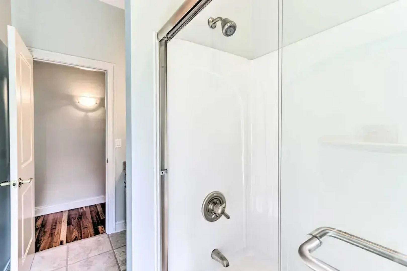 Elegant Middlefield Getaway w/ Game Room!