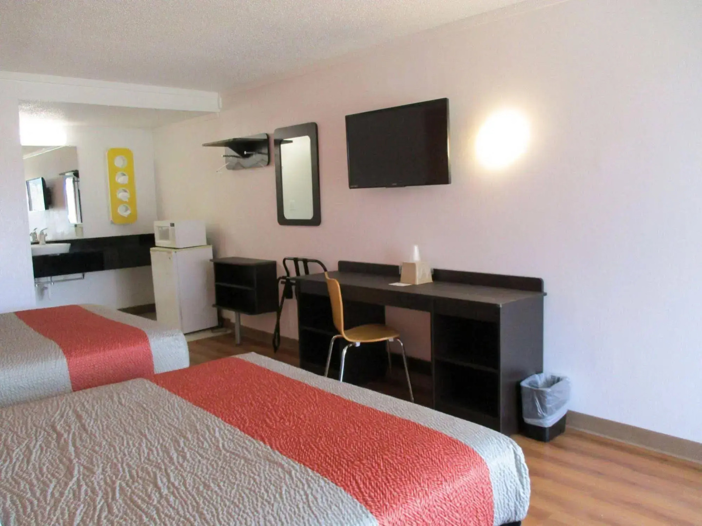 Motel 6 Schenectady, NY