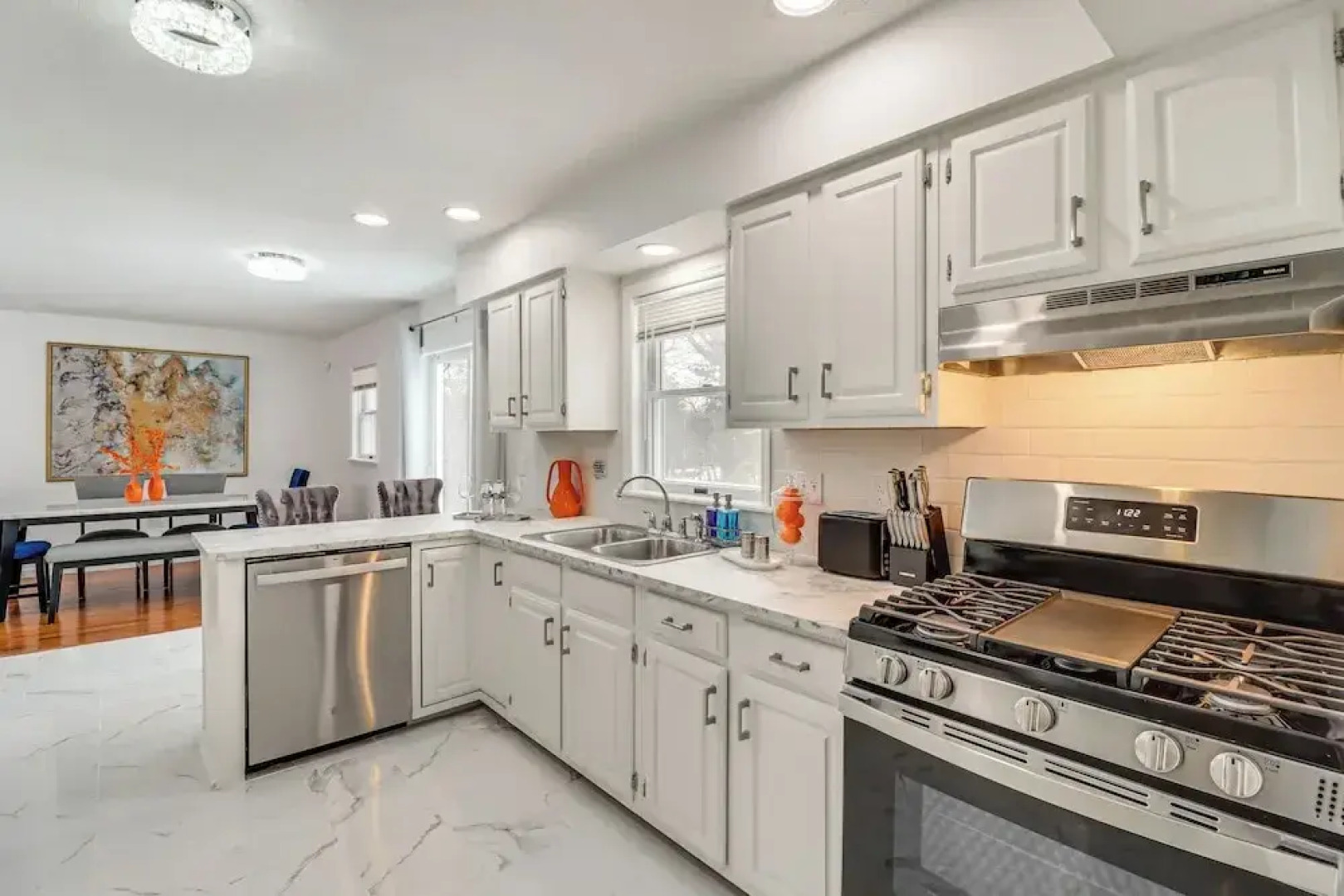 Chic Pocono Hideaway w/ Private Indoor Sauna