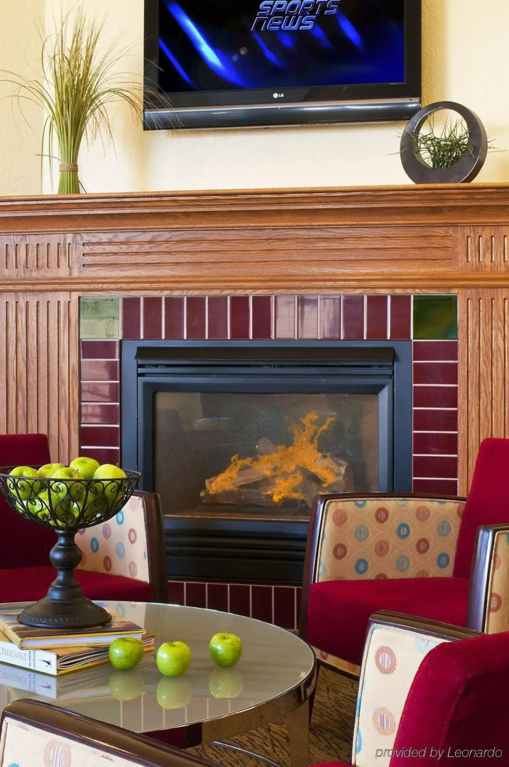 Towneplace Suites By Marriott Detroit Livonia