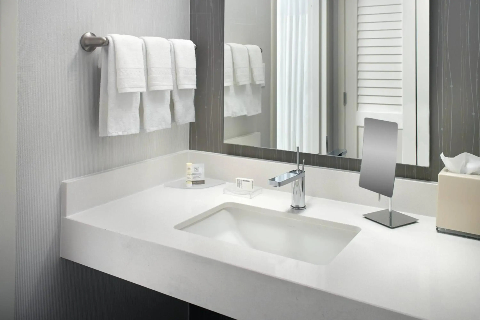 Courtyard by Marriott Greenville Haywood Mall