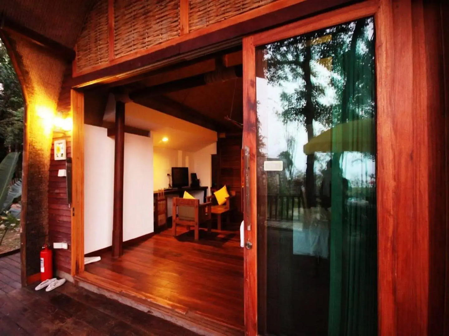 The Cinnamon Art Resort and Spa