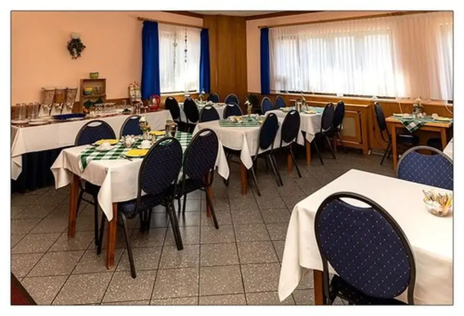 Zum kleinen Reichstag