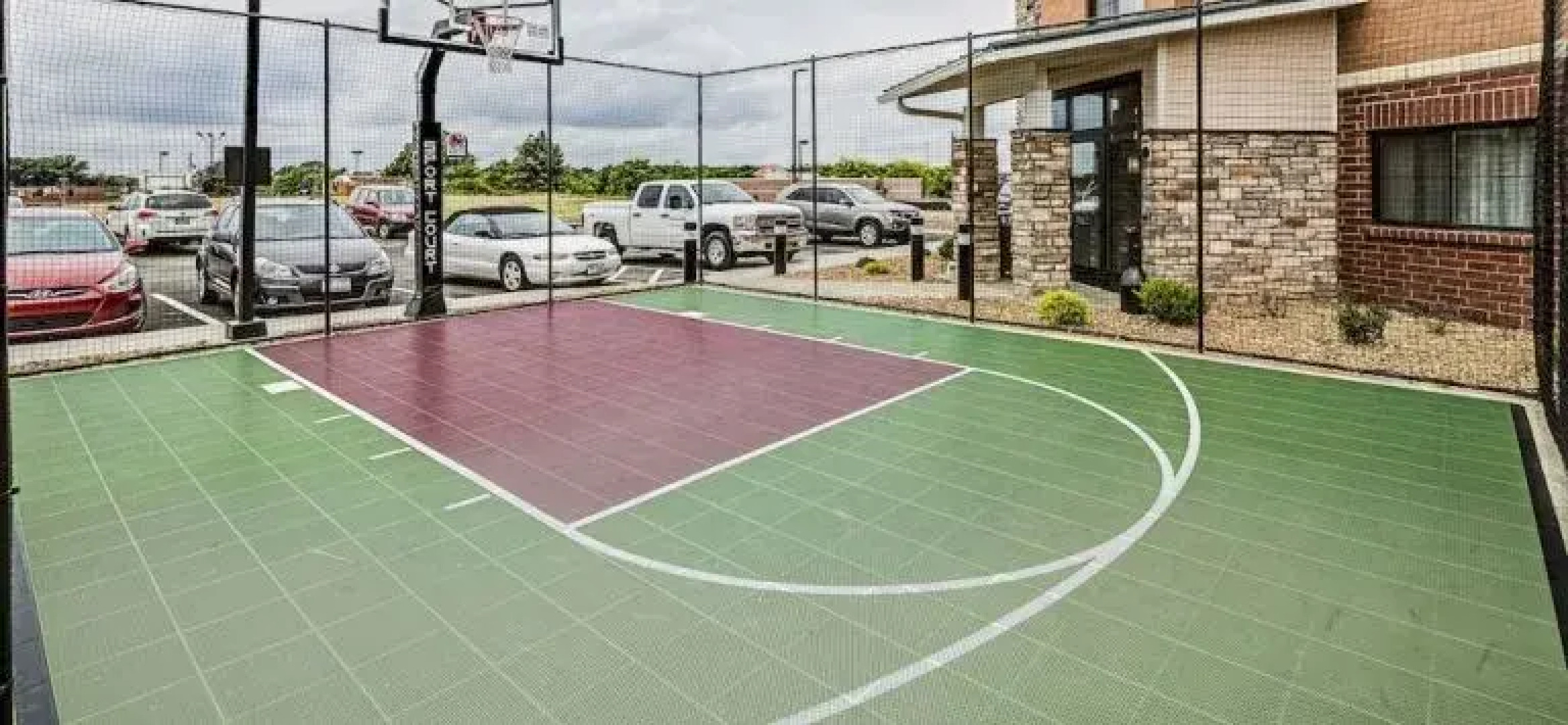 Residence Inn by Marriott Akron South / Green