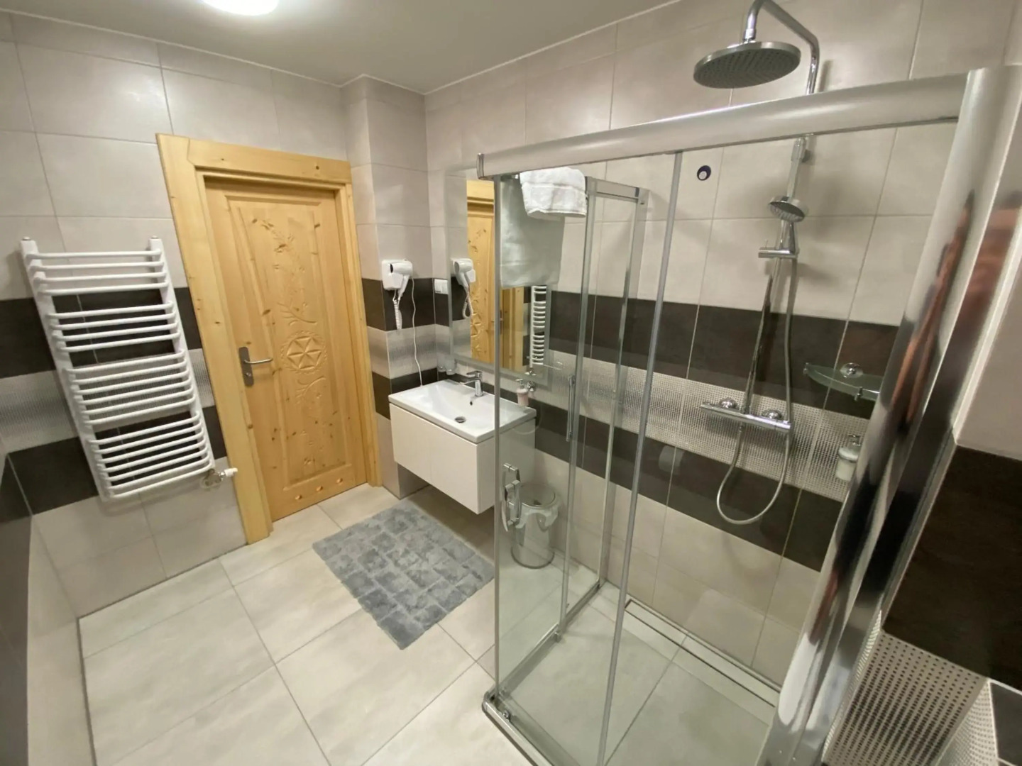 Apartamenty Na Przełaj - sauna i jacuzzi
