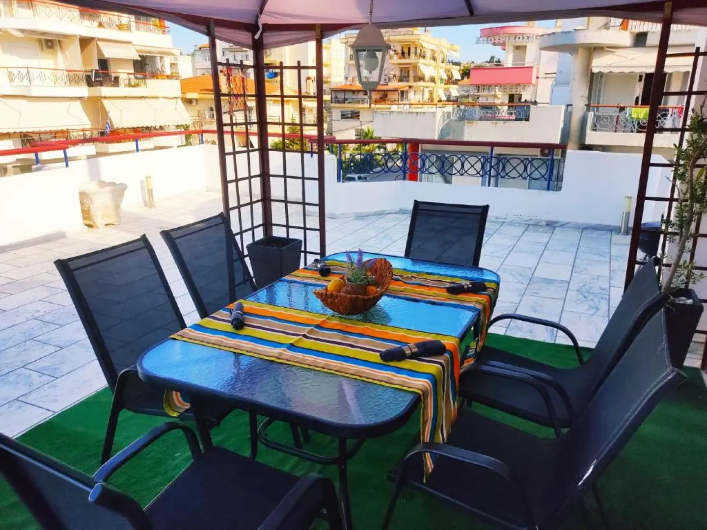 Golden Sky 1 Apartment