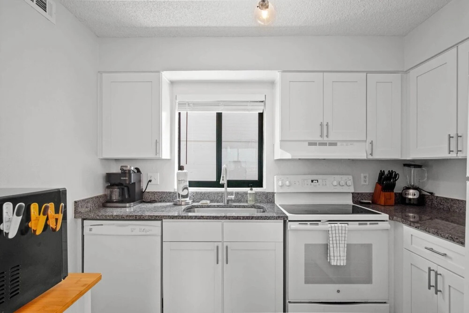 Oceanfront Daytona Beach Condo w/ Beach Views!