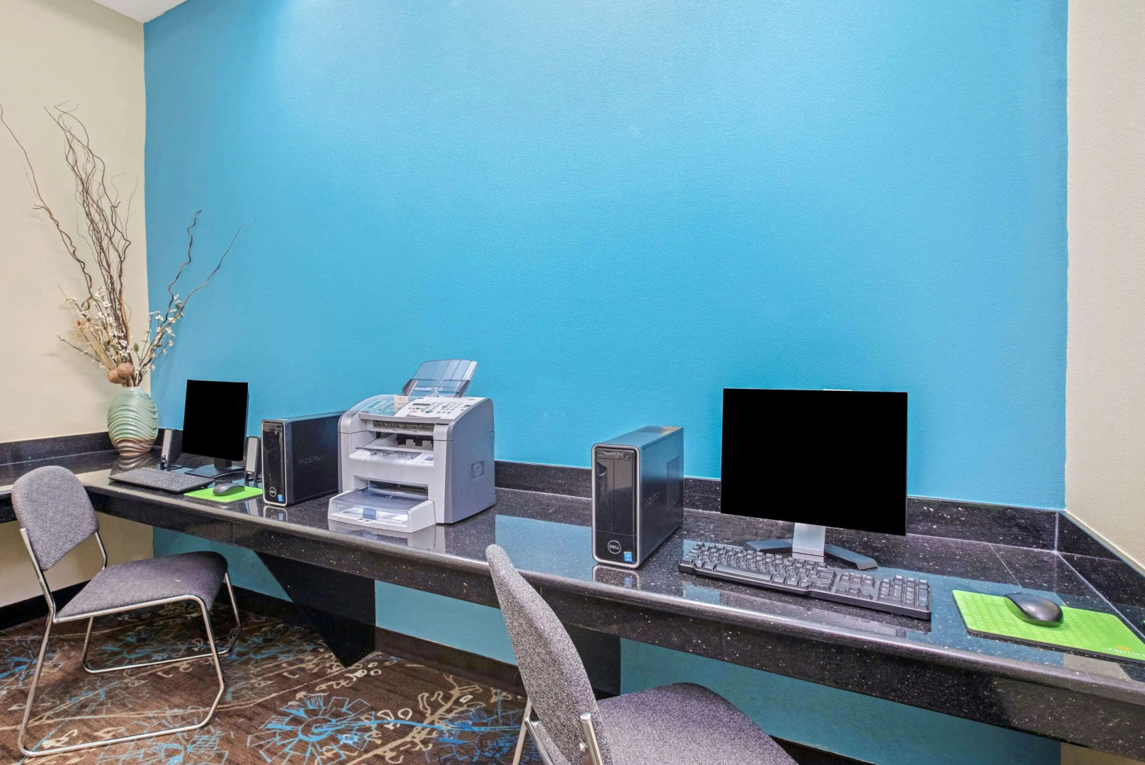 La Quinta Inn & Suites by Wyndham Corpus Christi Airport