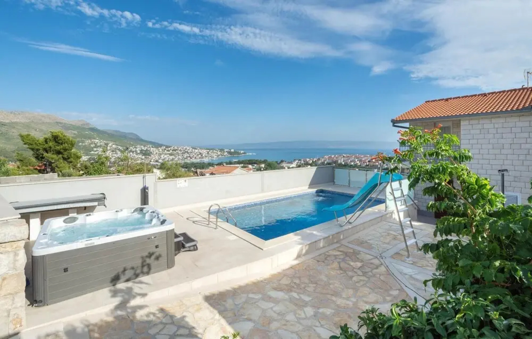 Beautiful Home in Split With Wifi and 3 Bedrooms