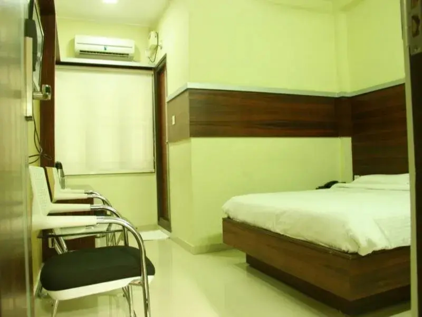 Shubh Vaibhav Inn