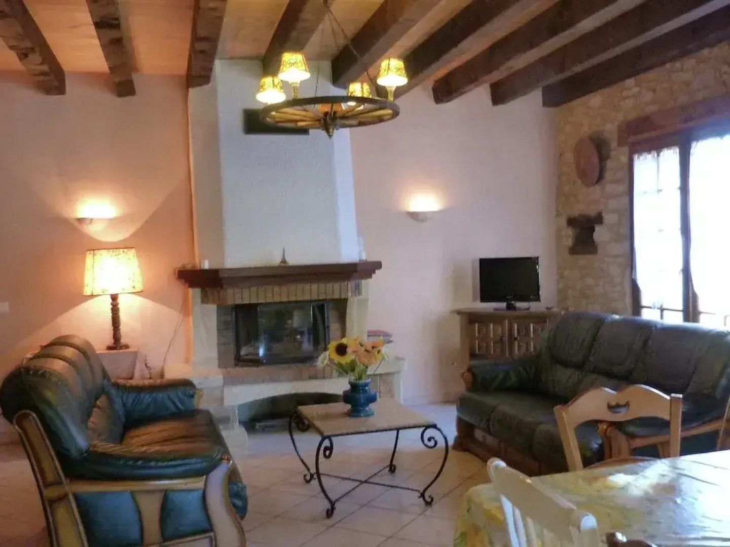 Chic Holiday Home in Siorac-en-perigord With