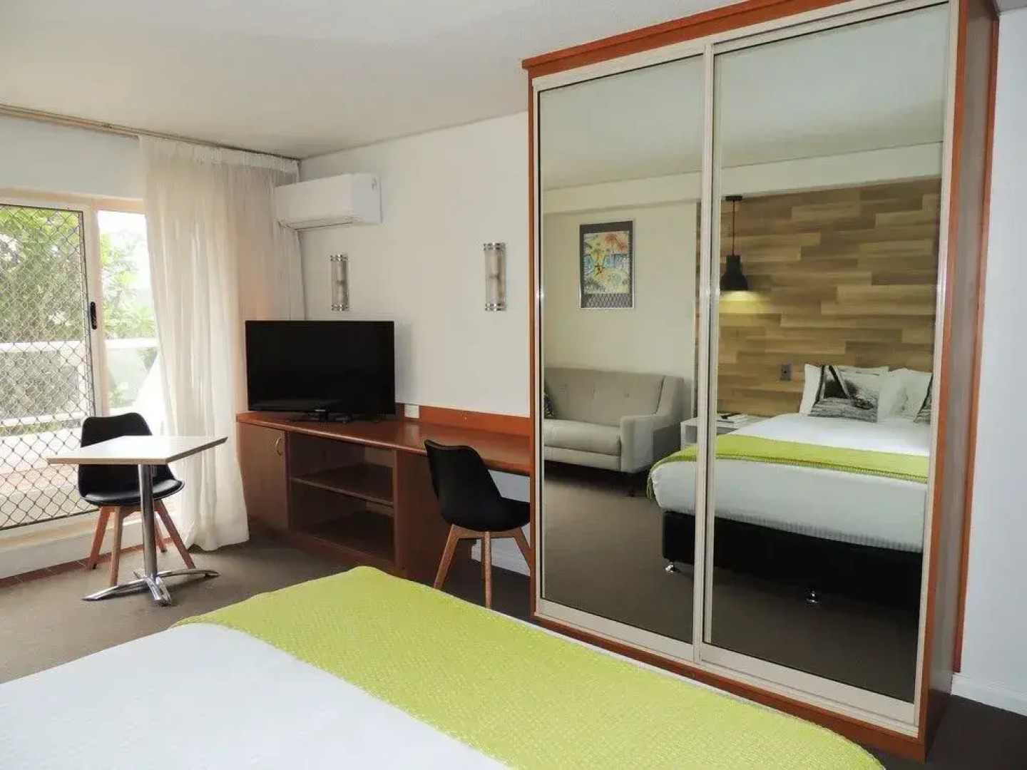 Pacific Bay Terraces