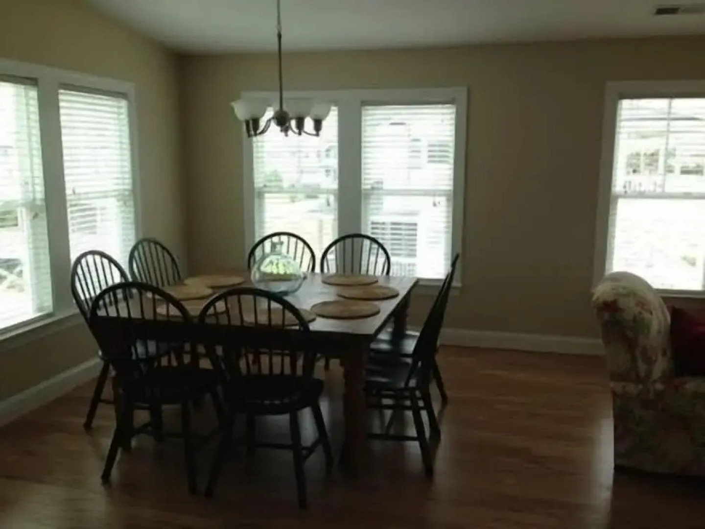 Fishers By The Sea 4 Bedroom Home by RedAwning