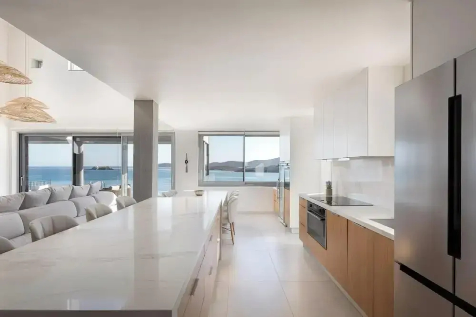 Luxurious Seafront Villa Karystos