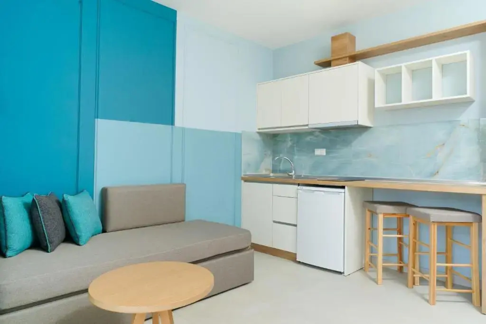 Miracle Suites by Klisma beach