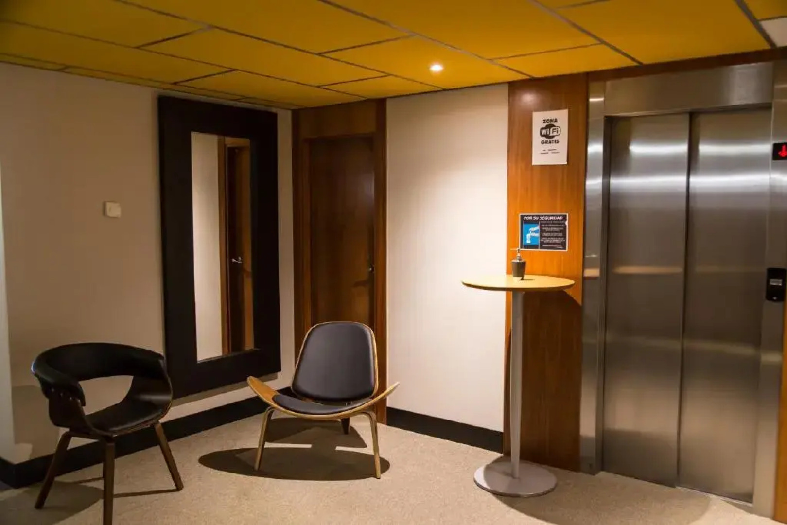 HQ La Galeria Hotel-Restaurante