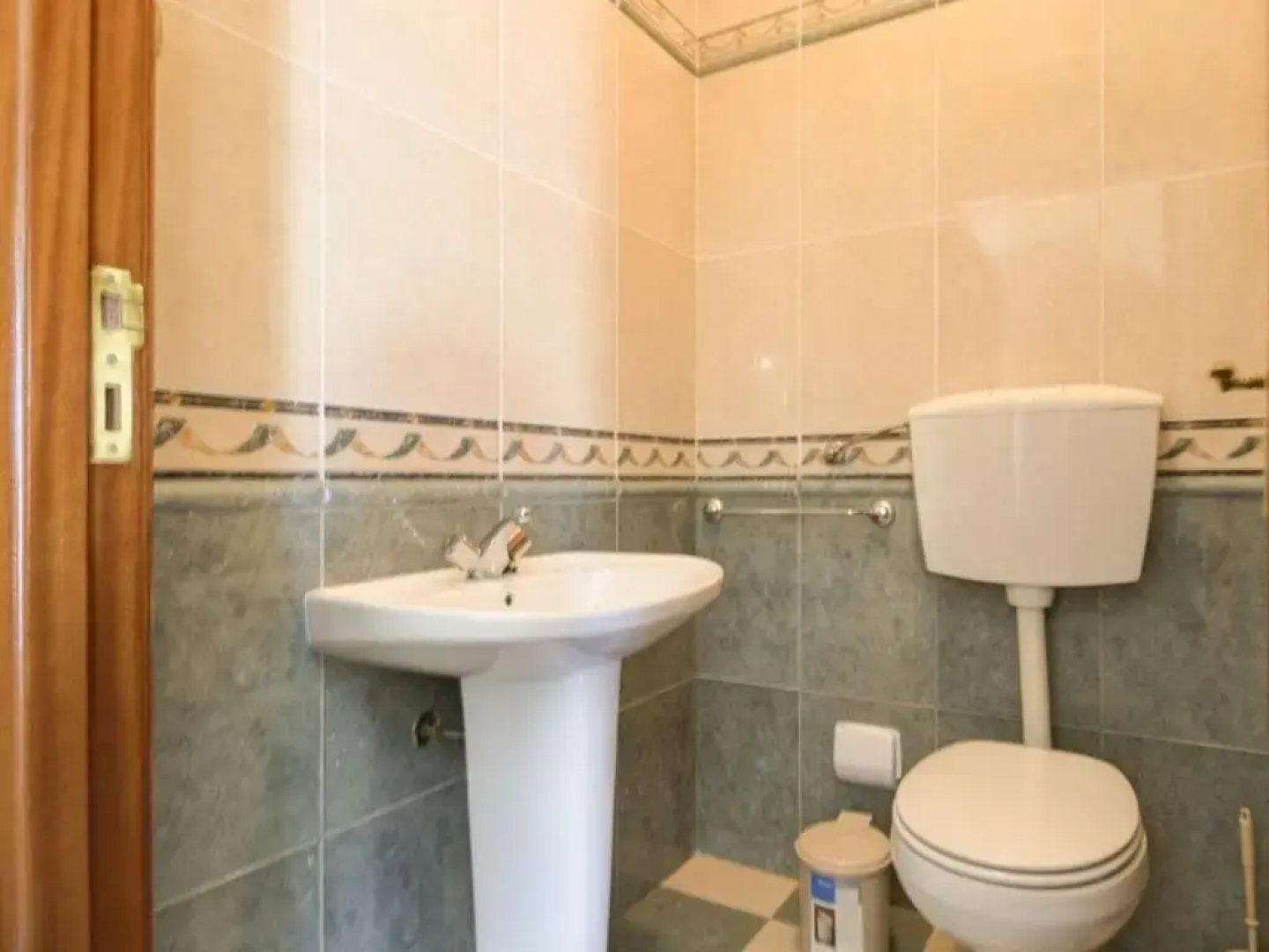 Casa Santa Isabel wonderful 6 bedroom villa sleeps 12 located just outside the traditional seaside