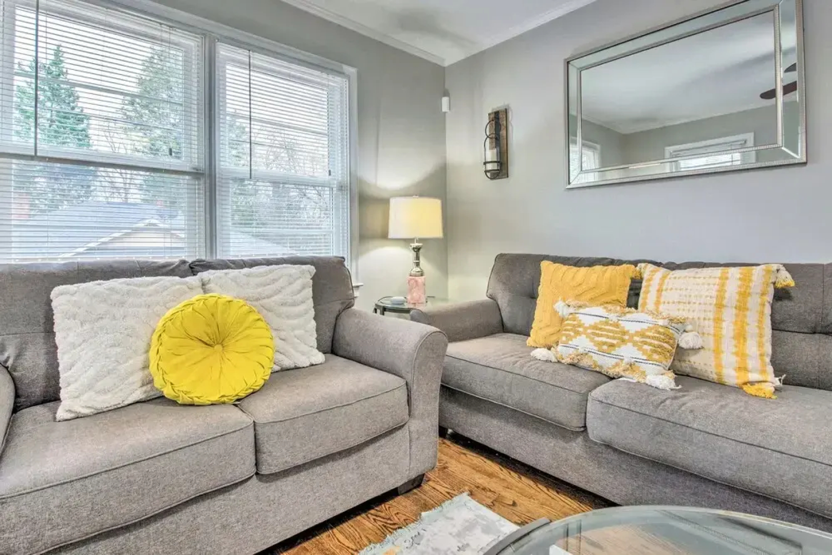 East Point Home ~ 6 Mi to Downtown ATL
