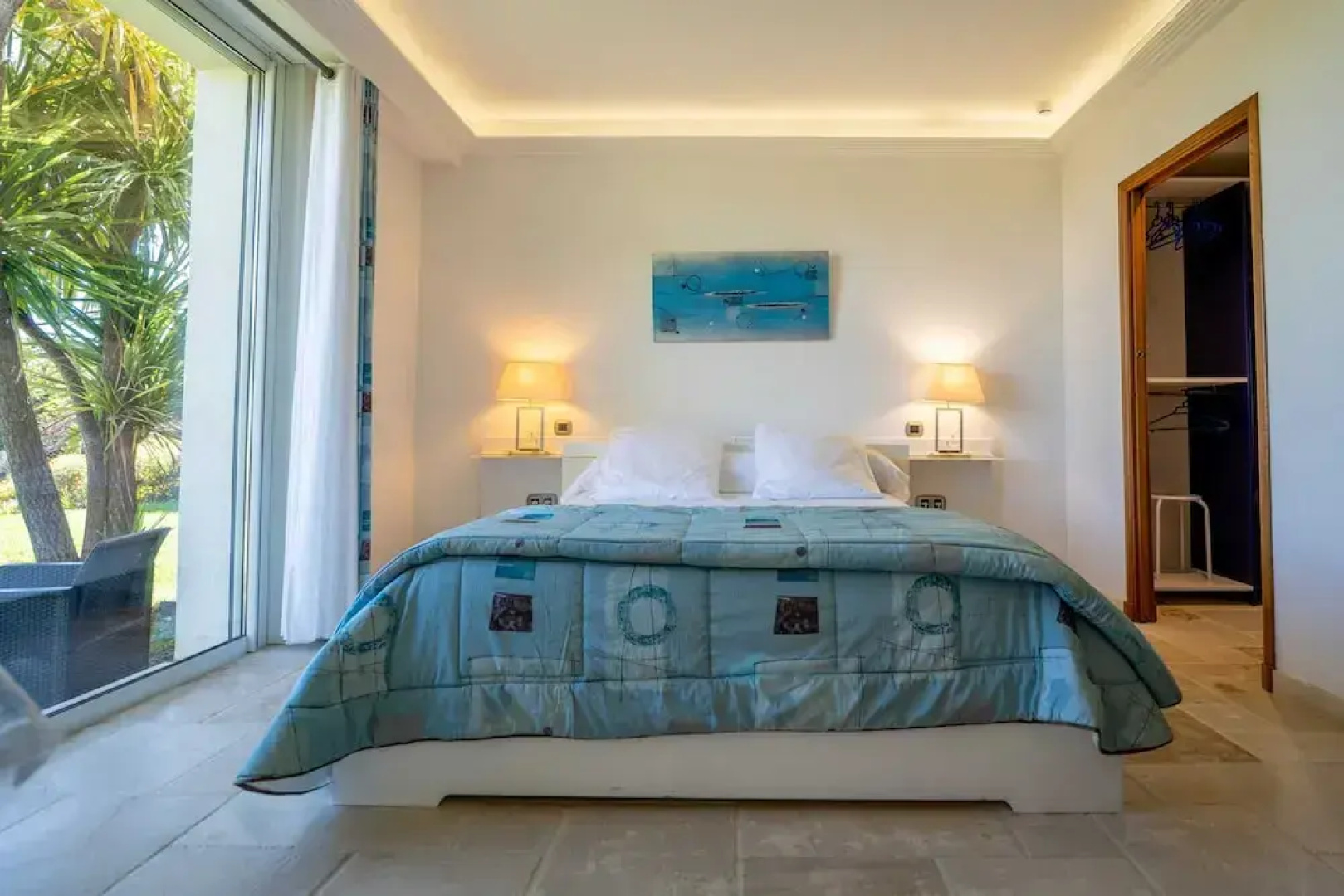 HAVRE DE PAIX" 5 étoiles Prestige jacuzzi, hammam, sauna, PISCINE chauffée Mougins Cannes Grasse