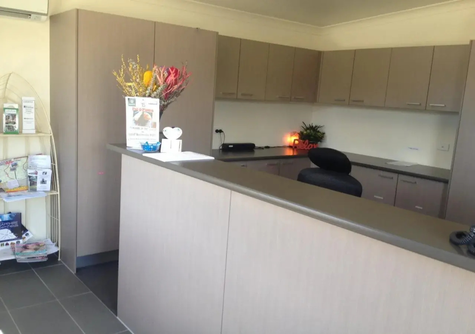 Dooleys Springsure Tavern and Motel