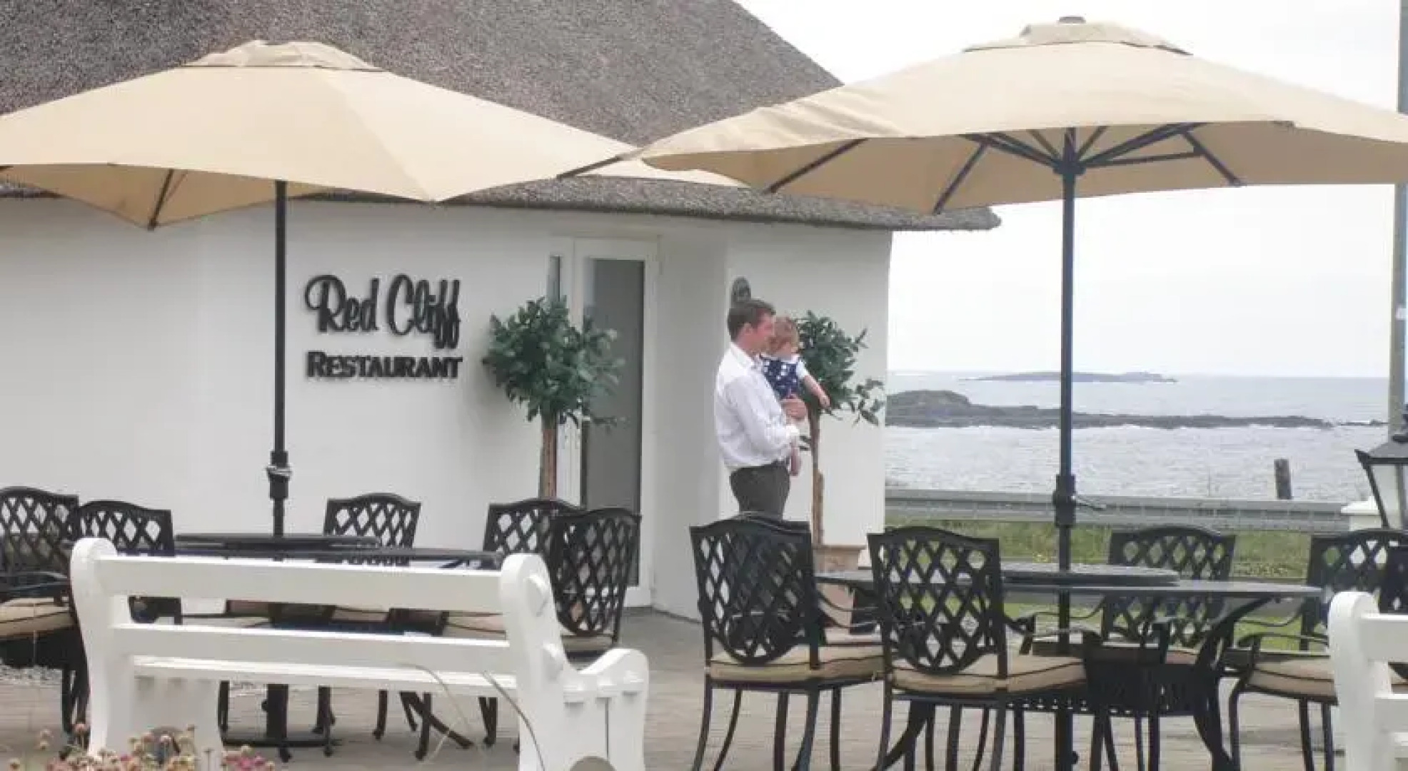 Red Cliff Lodge Restaurant and Seaview Suites