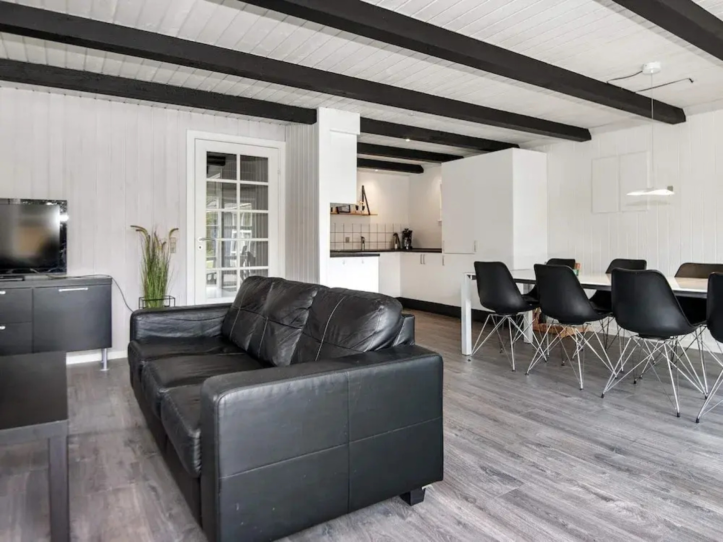 Exotic Holiday Home in Rømø With Sauna