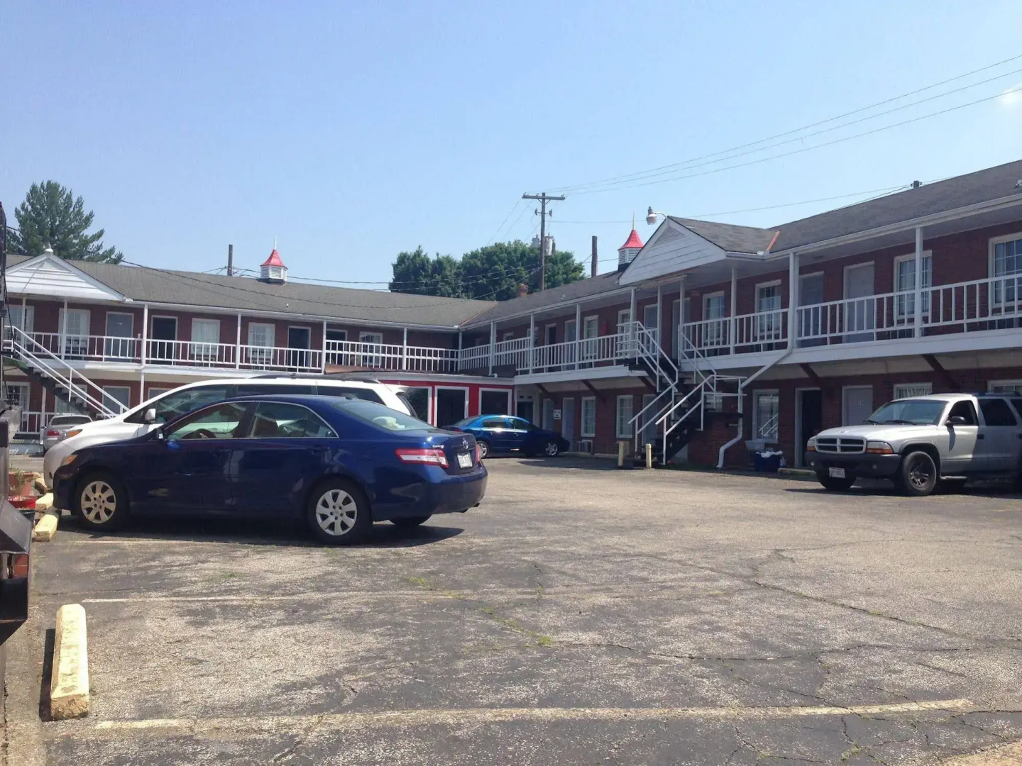 Four Keys Inn