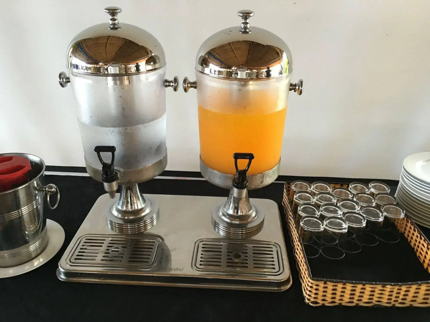 Mary Beach Bungalows