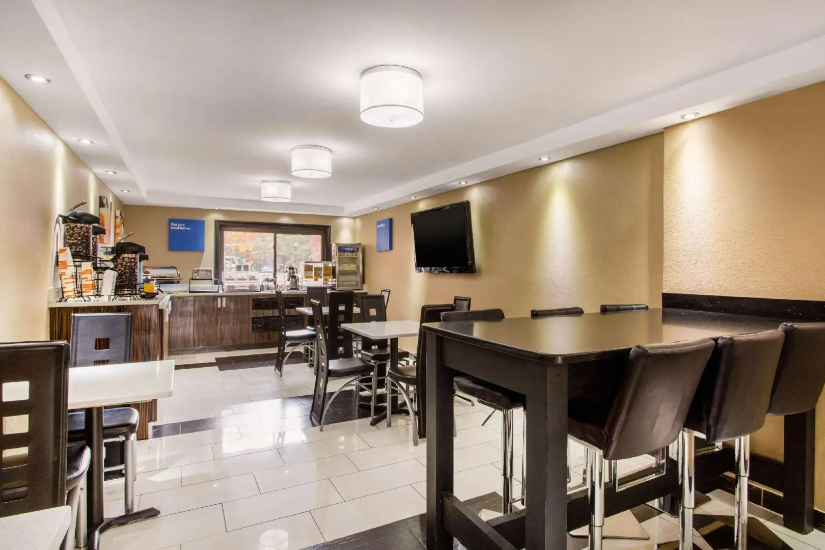 Comfort Inn Edgewater on Hudson River