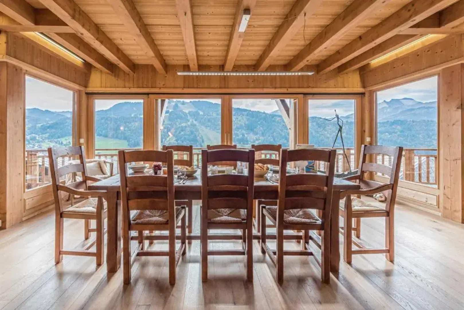 Omaroo Chalets Morzine - By EMERALD