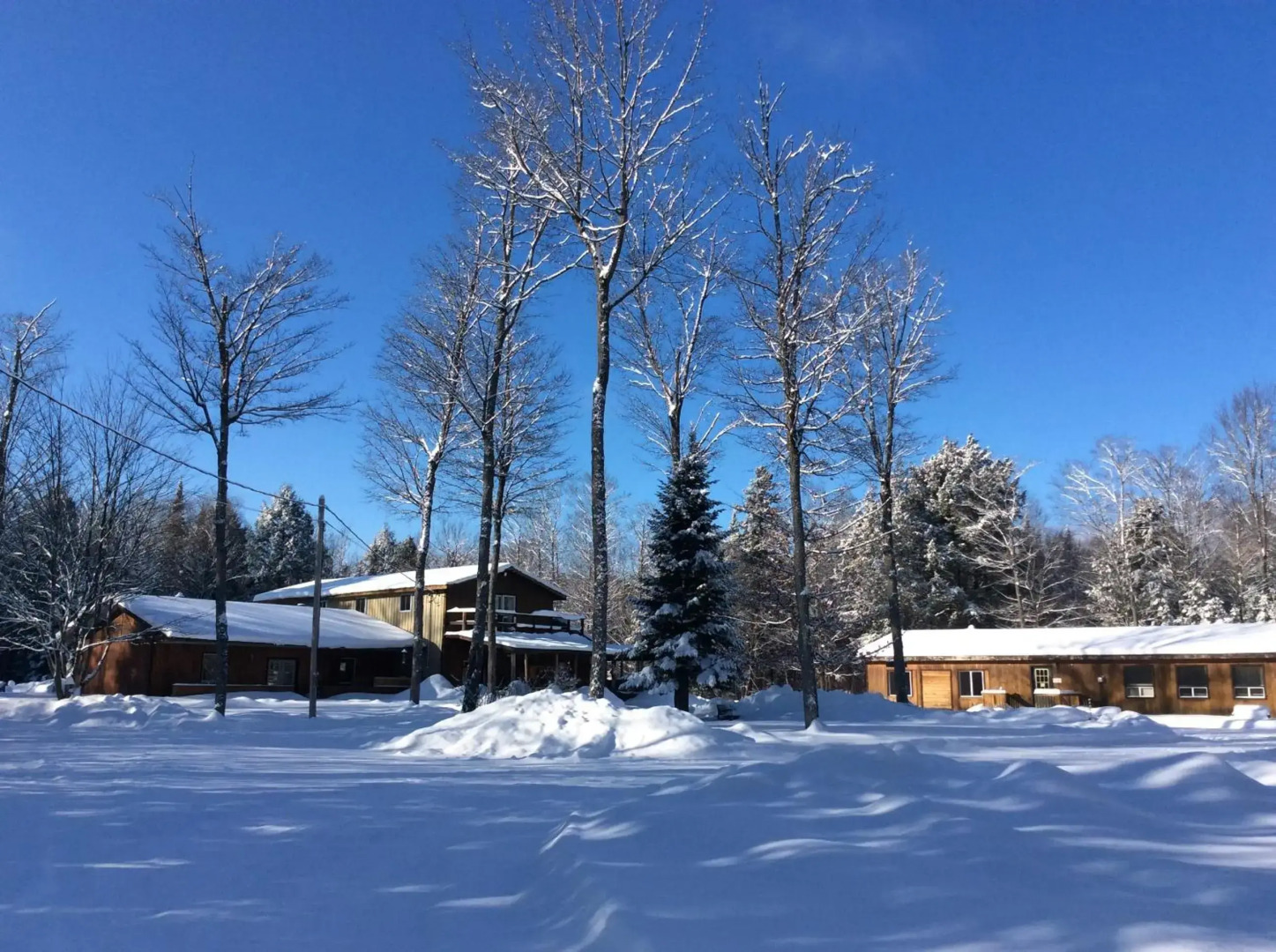 Madawaska Lodge-Cottage