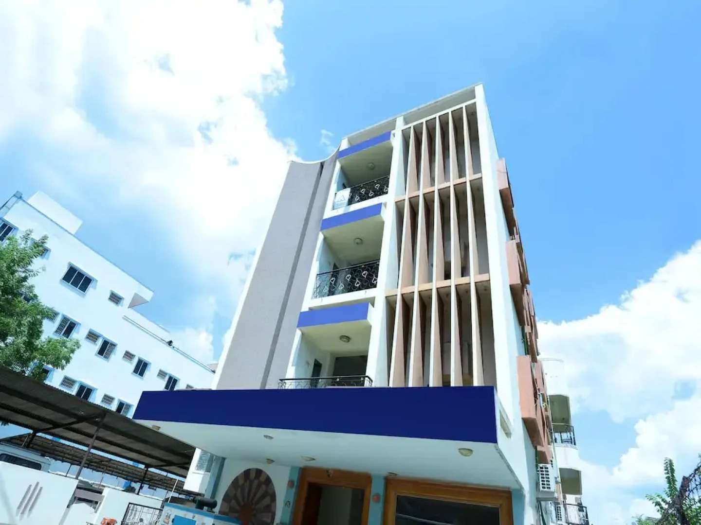 OYO 18627 Hotel Mithila